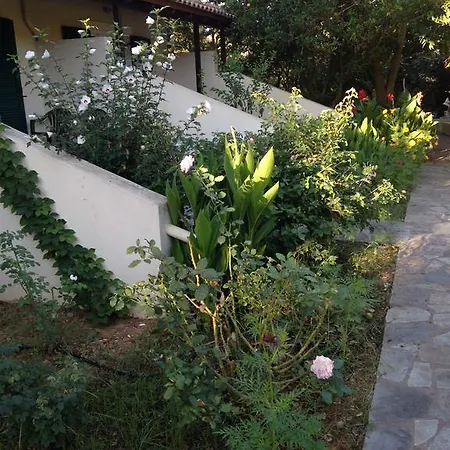 Inglessata Rose Lejlighedshotel 3*