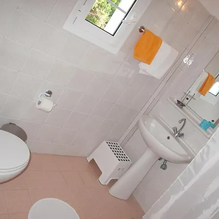 Inglessata Rose Свороната